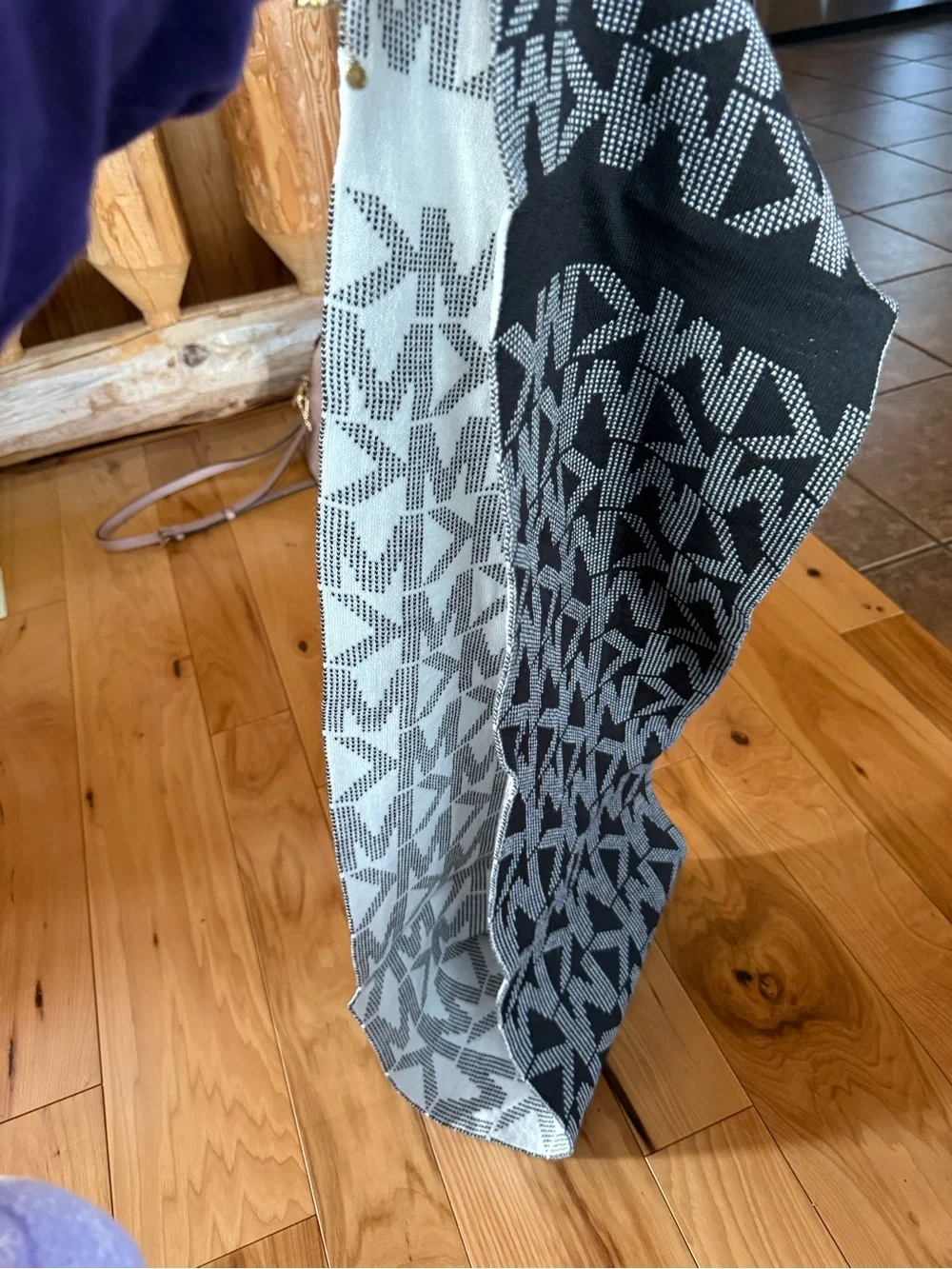 MICHAEL Michael Kors Black and Grey Logo Knit Scarf